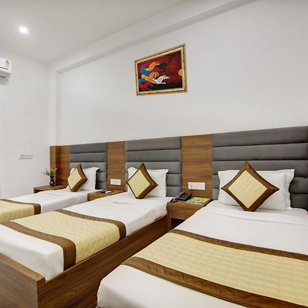 Hotel S B Inn - Near New Delhi Railway Station Paharganj Exterior photo